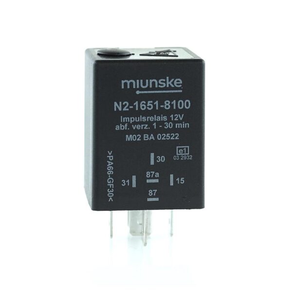 Switch-off Delayed Impulse Relay 12V, 1...30min adjustable, dry contact, positive triggered