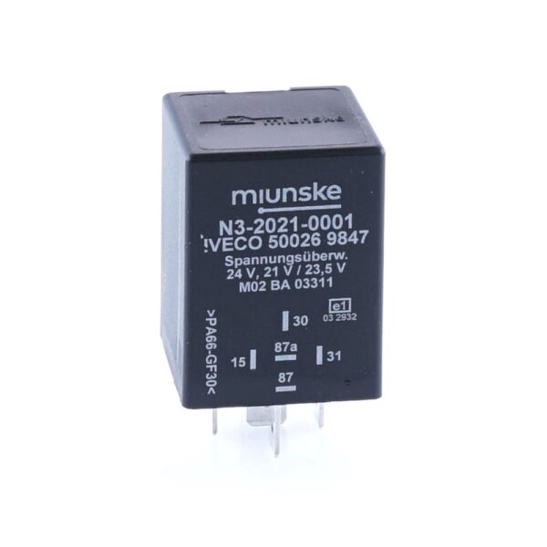 Voltage Monitoring Relay 24V, U(on) 23.5V, U(off) 21V, delayed